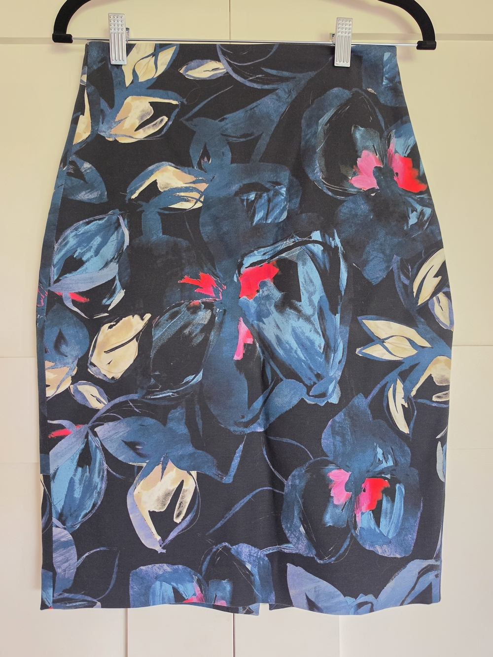 RW&CO. Navy Floral Pencil Skirt with Pink and Cream Accents